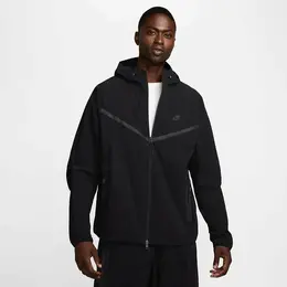NIKE: Чёрная куртка  Tech