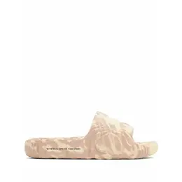 adidas: Бежевые шлёпанцы  Adilette