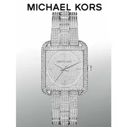 MICHAEL KORS: Часы 