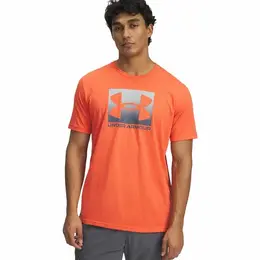 Under Armour: Спортивная футболка 