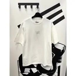 NIKE: Белая футболка  Essentials