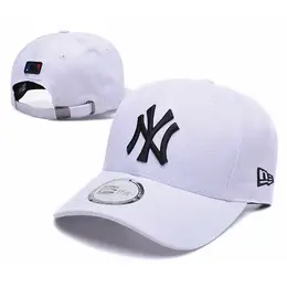 NEW ERA: Кепка 