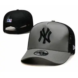 NEW ERA: Кепка 