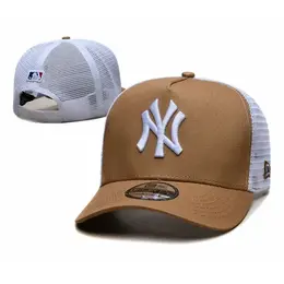 NEW ERA: Кепка 