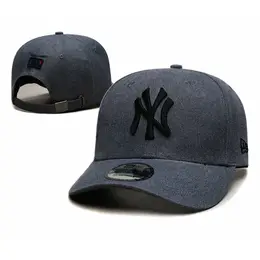 NEW ERA: Кепка 