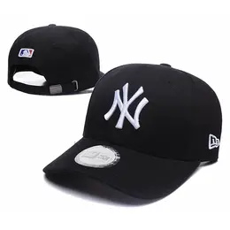 NEW ERA: Кепка 
