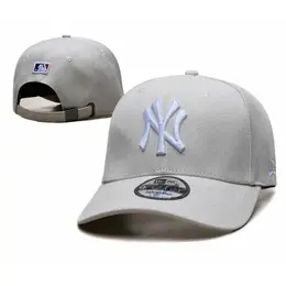 NEW ERA: Кепка 