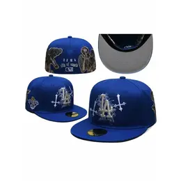 NEW ERA: Синяя кепка 
