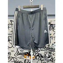 adidas: Чёрные шорты 
