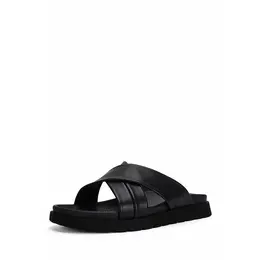 Pierre Cardin: Чёрные шлёпанцы 