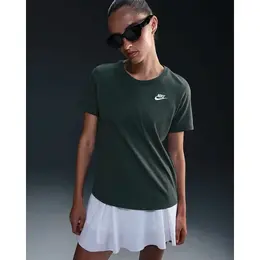 NIKE: Зелёная футболка  Club Essentials