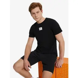 ellesse: Спортивная футболка 