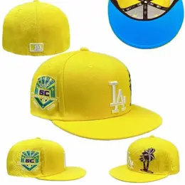 NEW ERA: Белая кепка 
