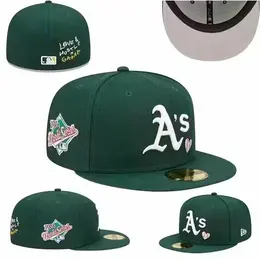 NEW ERA: Белая кепка 