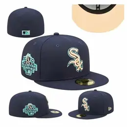 NEW ERA: Белая кепка 