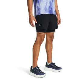 Under Armour: Чёрные шорты 
