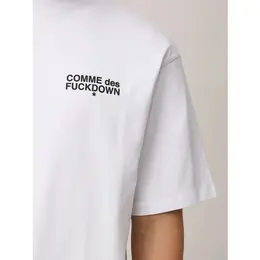 COMME des FUCKDOWN: Белая футболка 