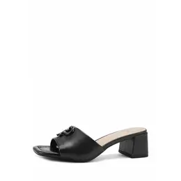 Pierre Cardin: Чёрные сабо 