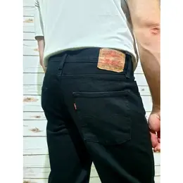 Levi's: Классические джинсы 
