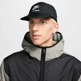 NIKE: Чёрная кепка  Dri FIT
