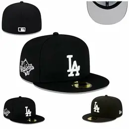 NEW ERA: Белая кепка 