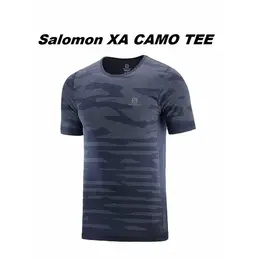 Salomon: Чёрная футболка 