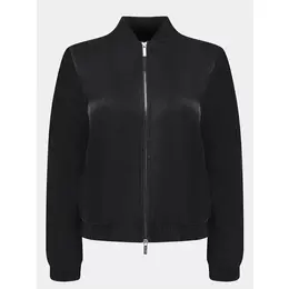 Armani Exchange: Чёрная куртка 