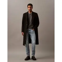 CALVIN KLEIN: Классические джинсы 