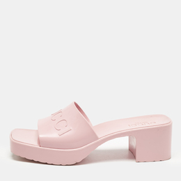 Gucci: Розовые сандалии 