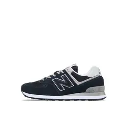 New Balance: Чёрные кроссовки  2002R
