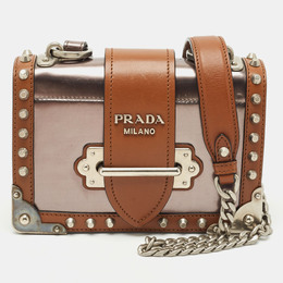 Prada: Коричневая сумка 