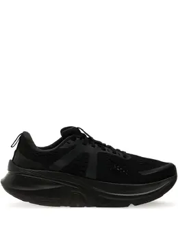 Saucony: Чёрные кроссовки 