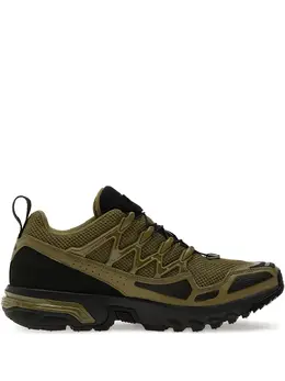 Salomon: Зелёные кроссовки 