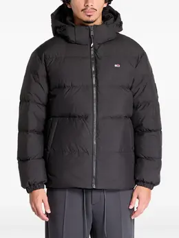 Tommy Jeans: Чёрная куртка  Essential
