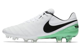 Nike: Белые кеды 