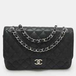 Chanel: Чёрная сумка 