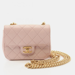Chanel: Розовая сумка 