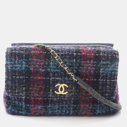 Chanel: Голубая сумка 