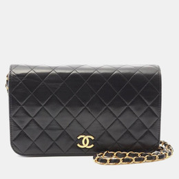Chanel: Чёрная сумка 