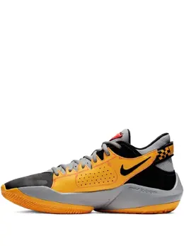 Nike: Чёрные кроссовки  Zoom Freak 2