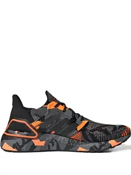 adidas: Чёрные кроссовки  UltraBoost 20