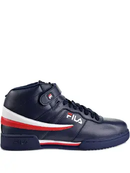 Fila: Белые кроссовки 