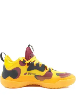 adidas: Жёлтые кроссовки  Harden