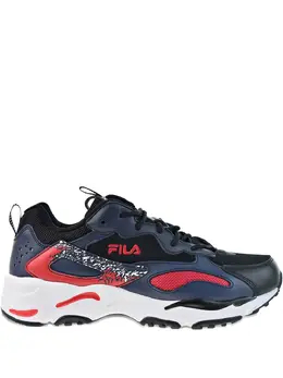 Fila: Белые кроссовки  Ray Tracer