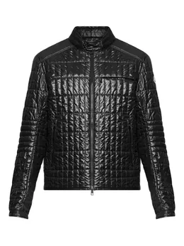 Moncler: Чёрная куртка 