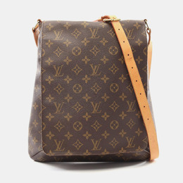 Louis Vuitton: Коричневая сумка через плечо  Musette