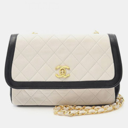 Chanel: Чёрная сумка 