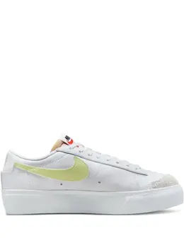 Nike: Белые кроссовки  Blazer Low