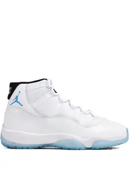 Nike: Белые кроссовки  Air Jordan