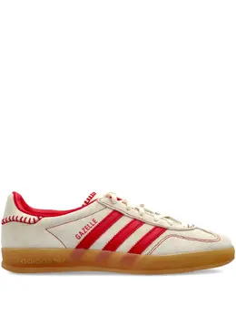 adidas: Красные кроссовки  Gazelle Indoor